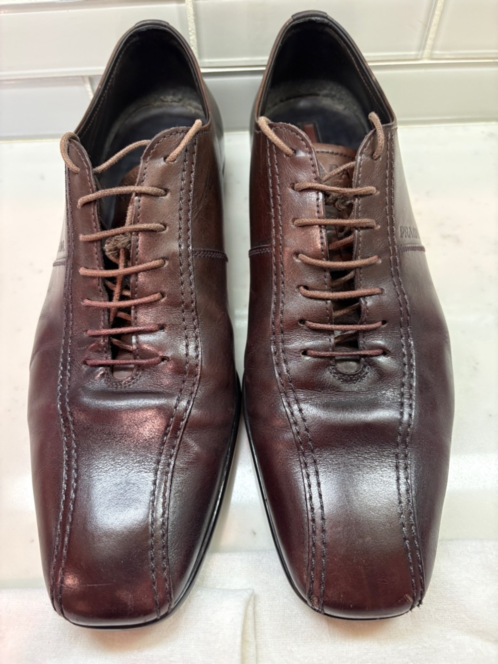 Prada Men's Brown Leather Lace-Up Oxfords - Picture 2 of 16